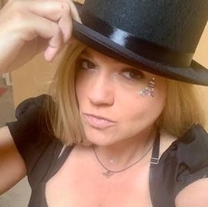 Meet your Posher, Ann